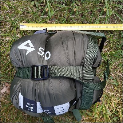 Sac de Couchage - ArcticRest™ - Vert Militaire - arrêt plein air